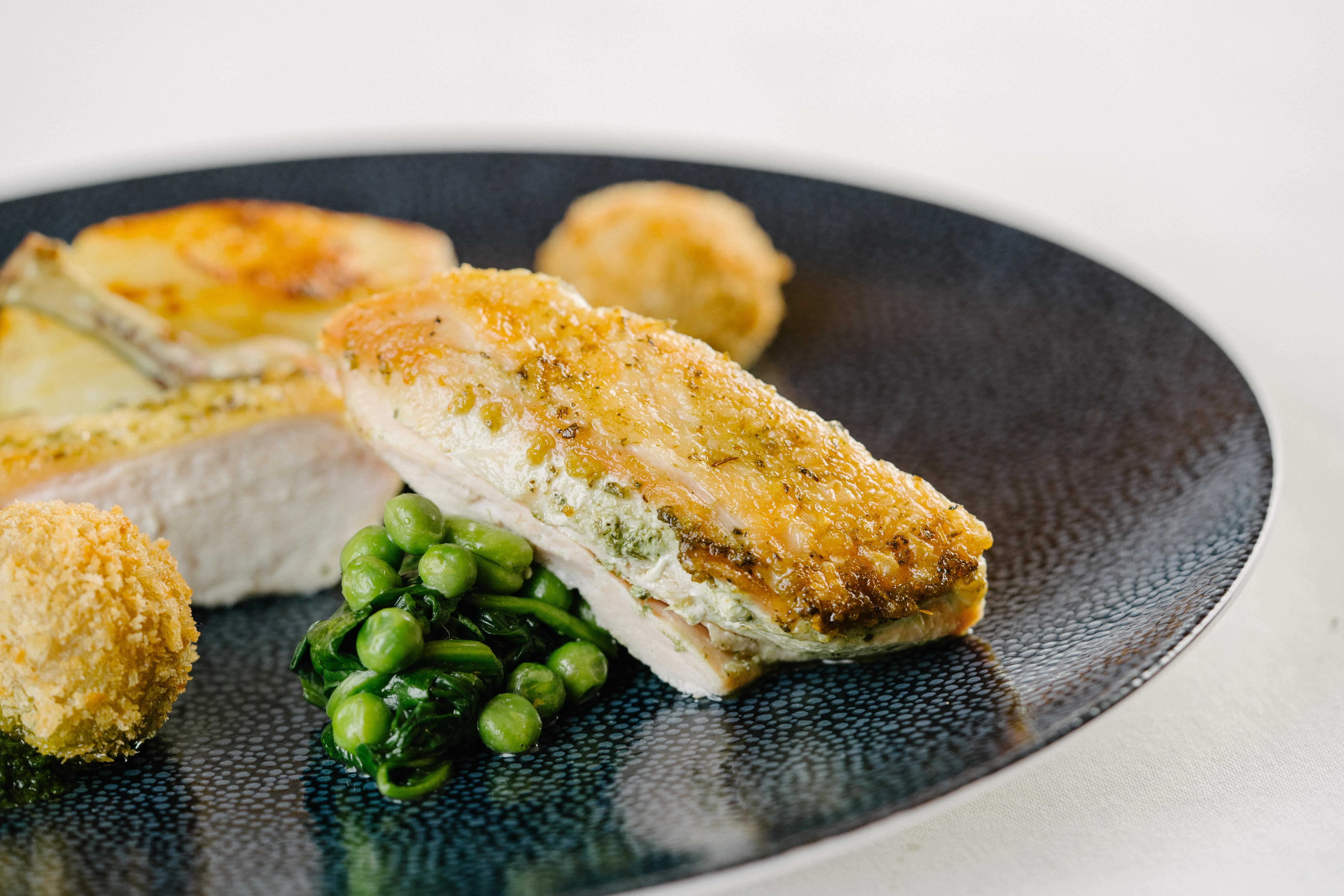 The Fitzwilliam Hotel Belfast Eksteriør bilde A prepared meal of chicken