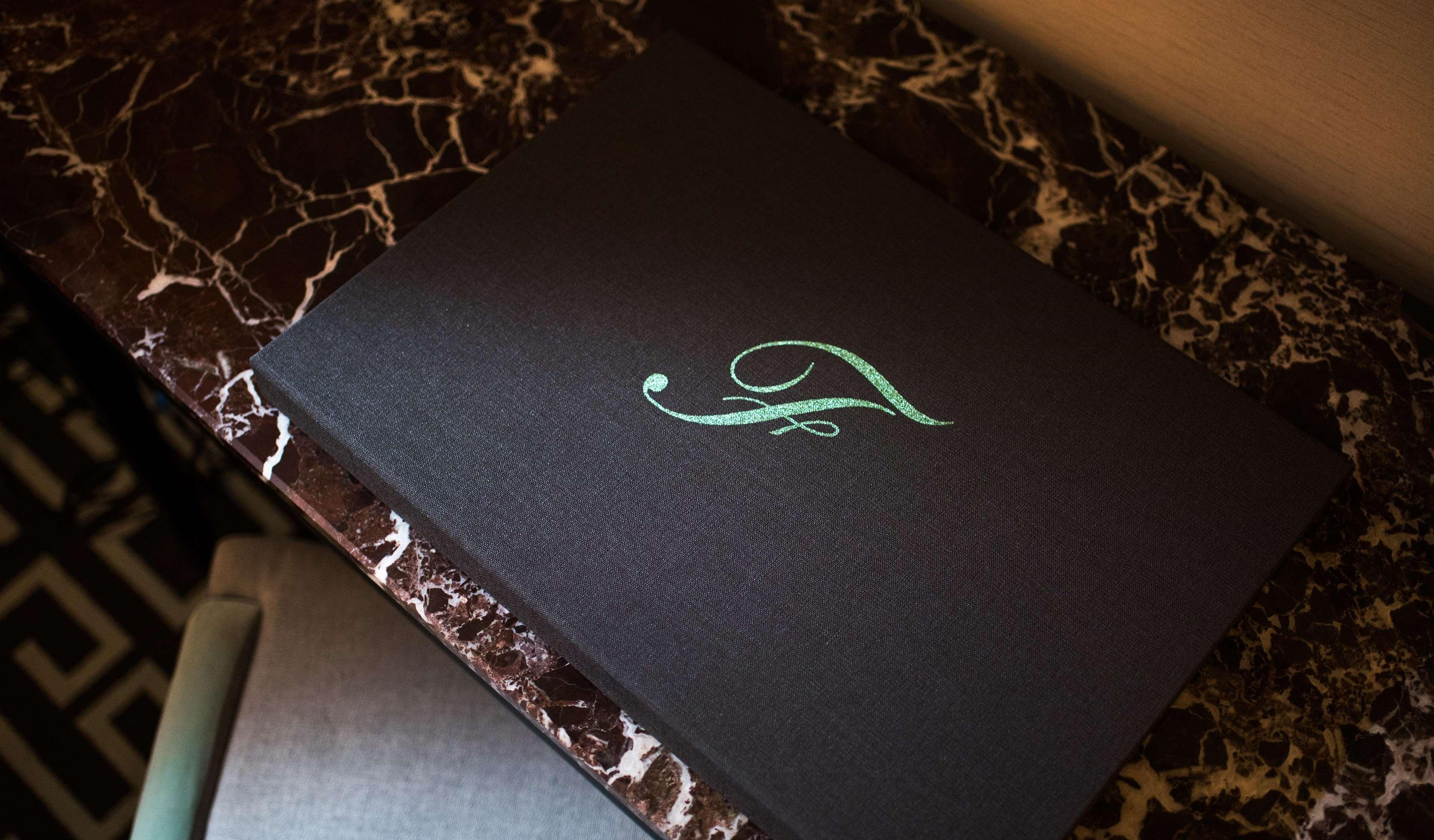 The Fitzwilliam Hotel Belfast Eksteriør bilde Menu at the restaurant